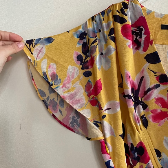 French Connection Low Cut Floral Blouse - Picture 3 of 6